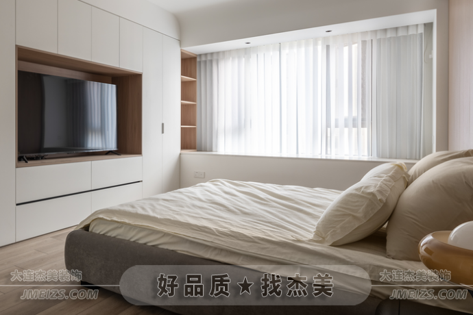 1689260743112282.png 大連裝修潮流趨勢(shì)之現(xiàn)代簡(jiǎn)約案例賞析典雅素凈溫潤(rùn)空間9.png